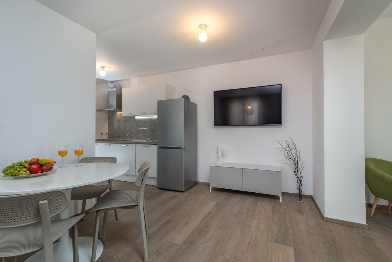 Flora Apartment Trogir