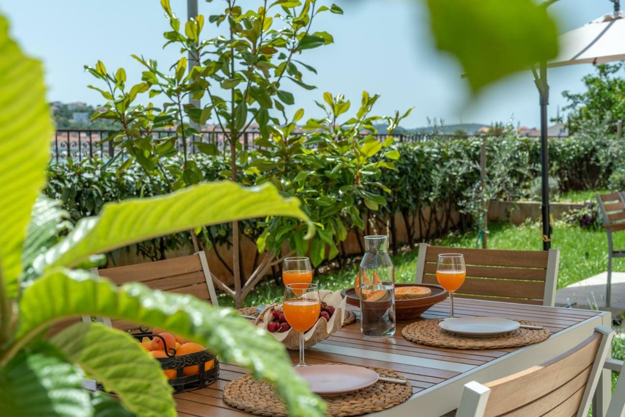 Flora Apartment Trogir
